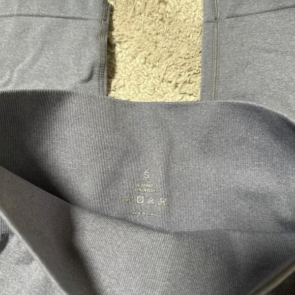 NVGTN Seamless Contour Leggings - Picture 3 of 3